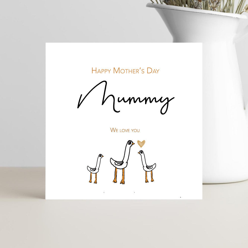 Mother’s Day greeting card with the message “Mummy, we love you” in a warm, loving design